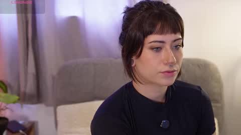 Blue online show from February 20, 7:26 pm