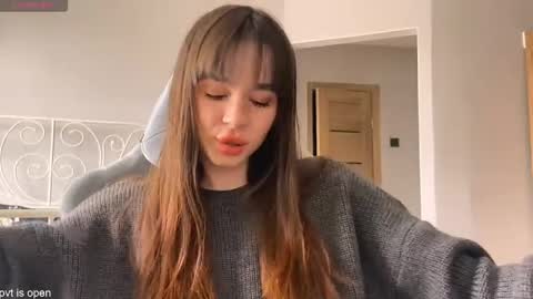 Lily online show from April 15, 11:11 am