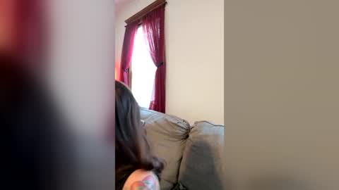 xxaprilsnowxx online show from June 26, 7:04 pm