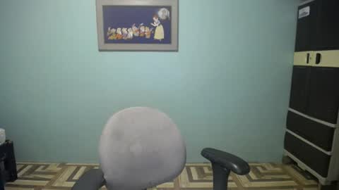 xxd4rlingxx online show from July 7, 6:43 pm