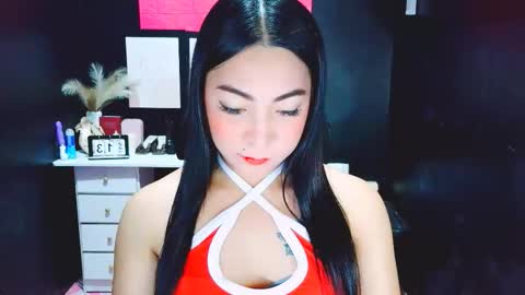 xxirene online show from January 13, 1:15 pm