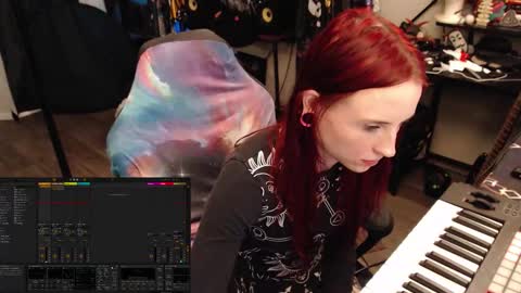 Lilith online show from December 19, 4:16 am