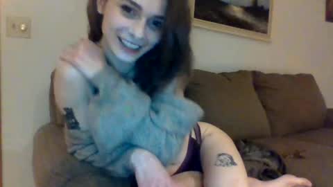 xxlily_monroexx online show from December 14, 8:42 am
