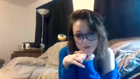 xxlily_monroexx online show from October 13, 6:27 am