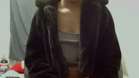 xxsexytalia28 online show from February 17, 4:06 pm