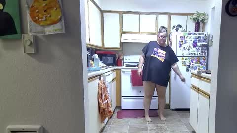 Strawberry Jane online show from October 17, 6:22 pm