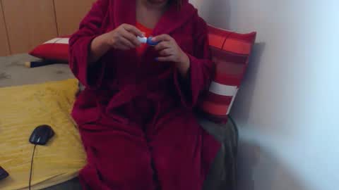 Ayanda online show from April 16, 8:19 pm