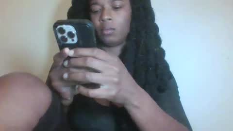 Danielle online show from April 16, 9:50 pm