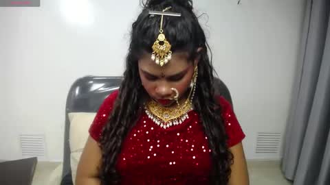 yazhini online show from April 14, 12:38 pm