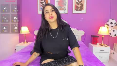 Yaya  online show from July 19, 12:40 pm