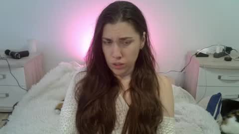 Kira online show from April 16, 3:12 pm