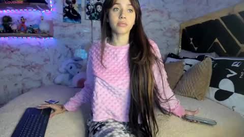 lucy online show from February 17, 4:09 am