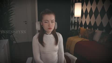 ynnenbrynn online show from January 7, 6:27 am