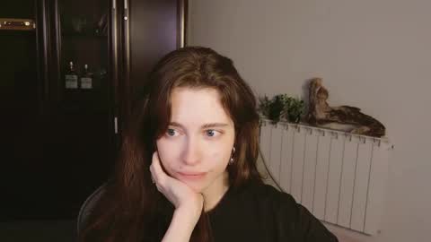 yoka_paradoxxx online show from November 22, 10:29 am