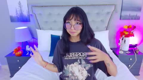 Yommi Winx online show from October 24, 10:17 pm