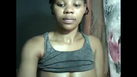 amazingkellyxx online show from February 22, 8:40 am