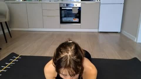 Liliya online show from July 1, 1:10 pm