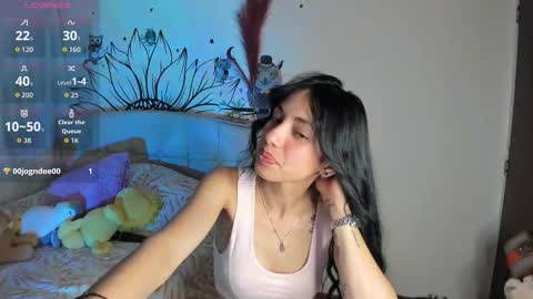 mia3 online show from October 6, 3:45 am