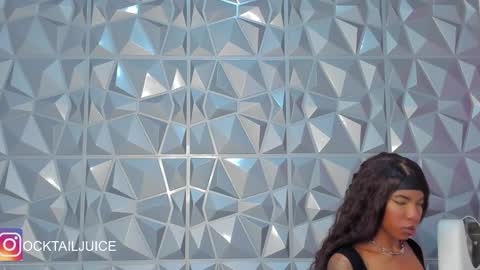 your_juice_ocktail online show from January 10, 11:20 pm