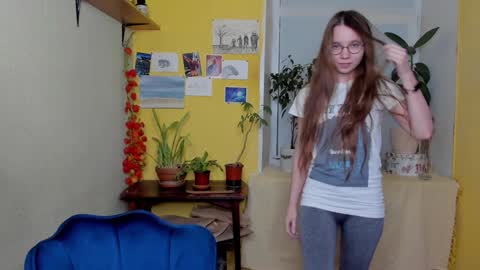 Leslie online show from January 13, 4:41 pm