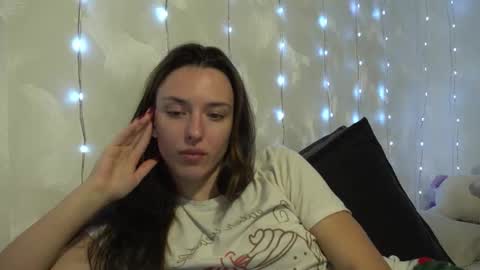 Meri  online show from January 14, 9:20 pm