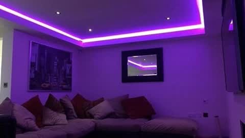 NINA online show from October 26, 5:25 am