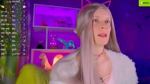 your_spring online show from December 16, 3:34 am