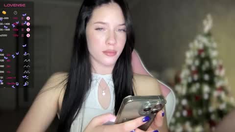 Mia  online show from January 14, 4:08 pm