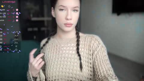 Mia  online show from February 11, 10:47 am