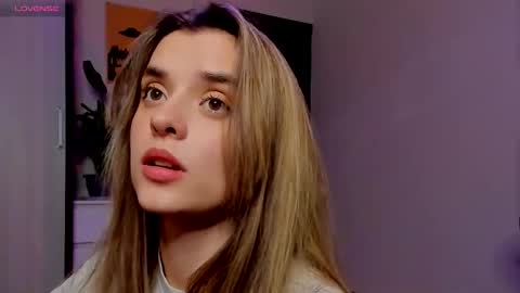 Anikka online show from October 9, 9:08 pm