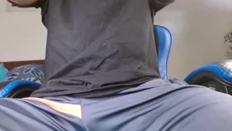 yourfavorite_bigclit online show from April 5, 3:55 pm