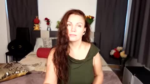 yourmysterycharm online show from October 24, 8:10 am