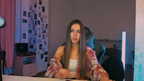 Eva online show from November 27, 8:01 pm