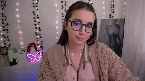 Happy online show from October 4, 7:36 am