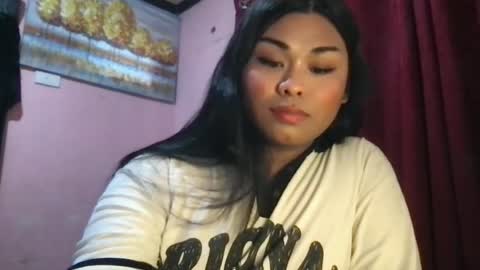 yourseductivecrixtin online show from July 18, 10:01 pm