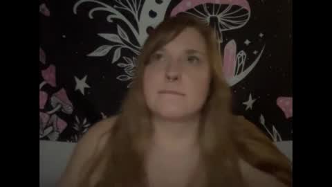 yourthickgingergoddess online show from February 27, 4:31 am