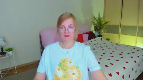 Alice online show from July 12, 10:38 am