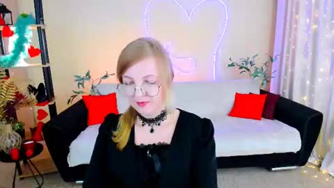 Alice online show from June 27, 4:35 am