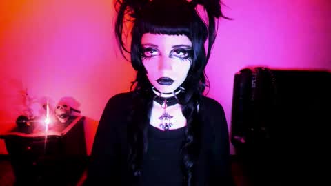 Yue Eclipsa online show from January 11, 5:01 am