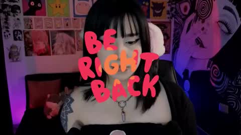    rawr   Anne Independent model      online show from October 10, 9:20 pm