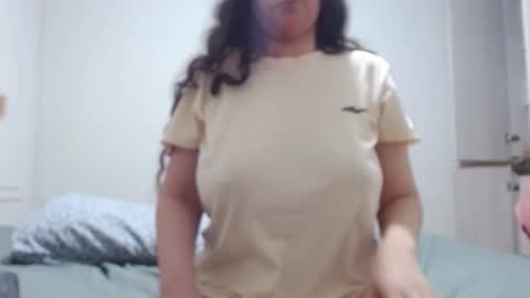 yuliana_25 online show from March 20, 10:03 pm