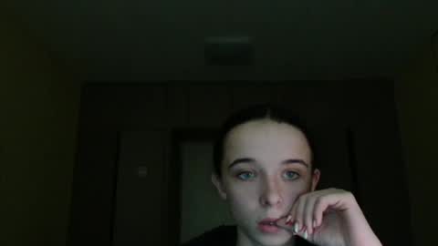 Yuliia online show from November 11, 10:56 am