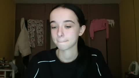 Yuliia online show from November 23, 9:00 am