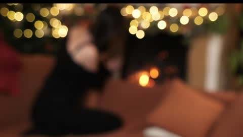 yulla dao online show from January 1, 8:15 pm