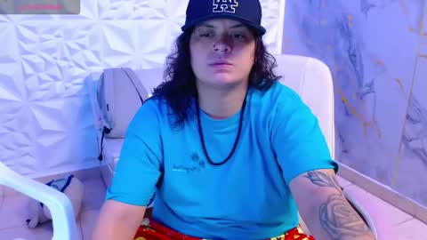 Snowflake online show from April 6, 4:01 am