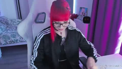 Yumi 3 online show from February 19, 8:33 am