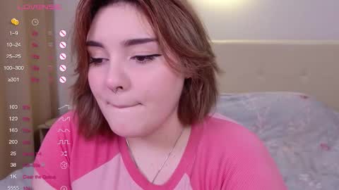 YumemiyaYumi online show from November 10, 8:26 pm