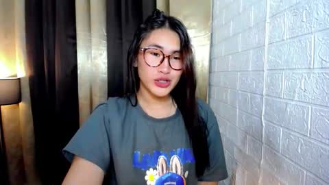 yuriyumixx_xoxo online show from October 14, 12:30 pm