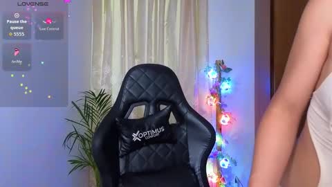 yuzii Im new to these pages so I hope you guys are kind to me. online show from February 28, 2:11 am