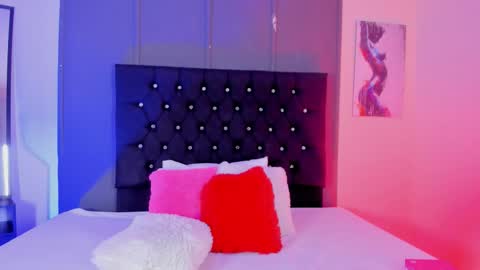 Zafiro Brown online show from February 18, 5:34 pm